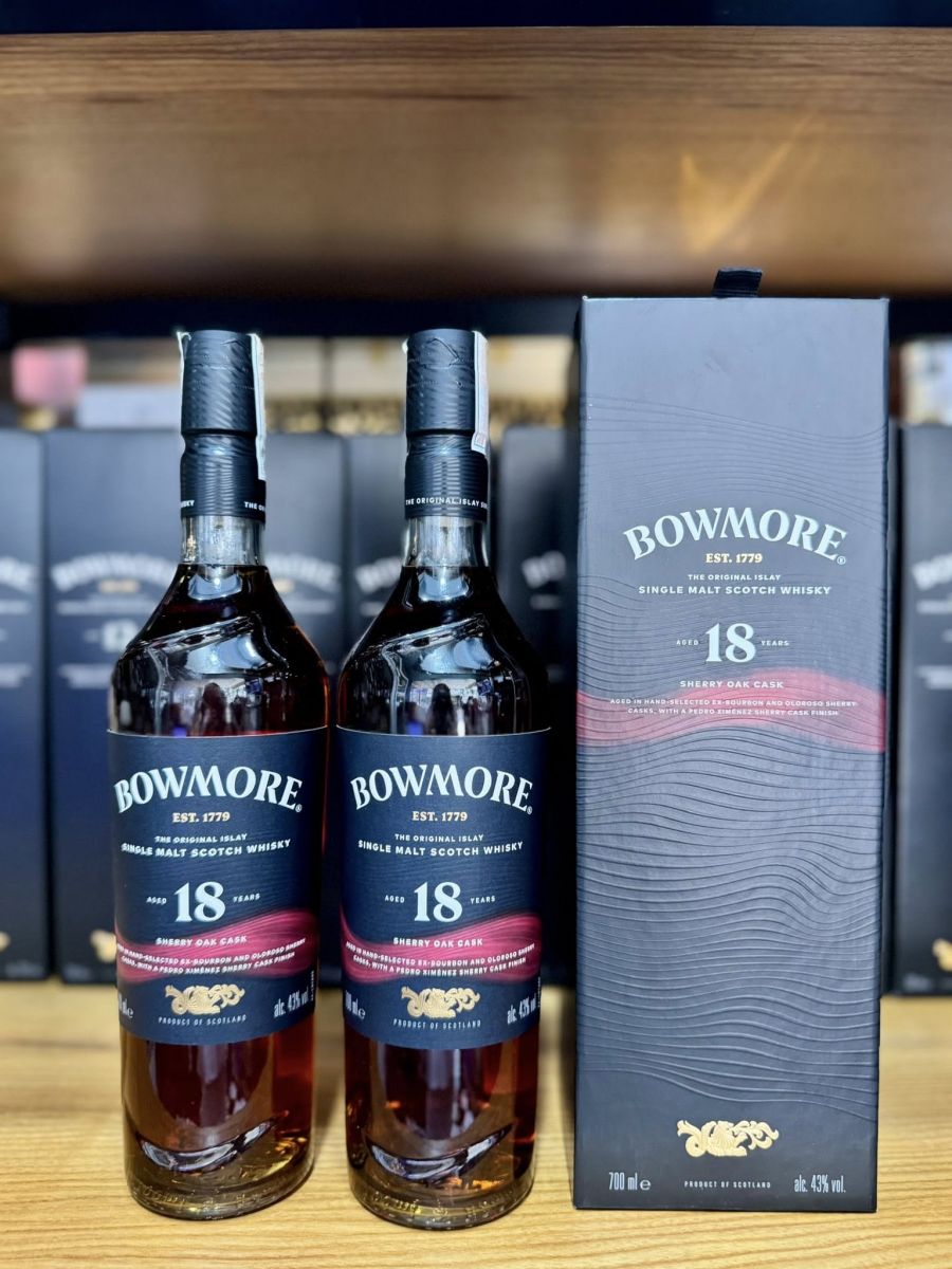 Bowmore 18 Sherry Oak – Whisky Islay 18 năm đáng trải nghiệm.