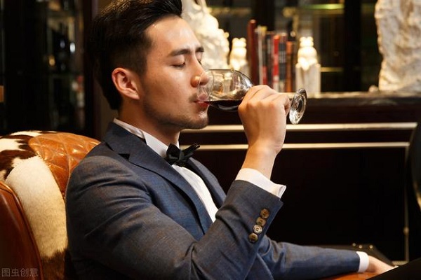 Cảm nhận hương vị của rượu nho