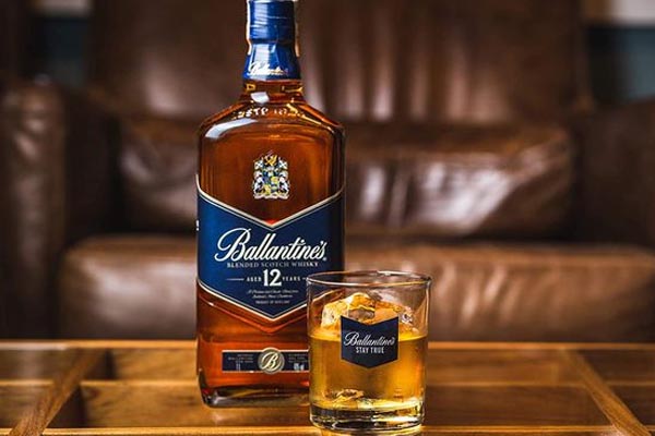 Thương hiệu Ballantines có lịch sự phát triển lâu đời