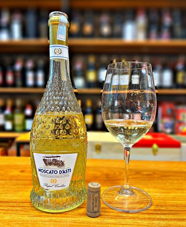 Rượu vang Moscato D'Asti Rapel Carilisa